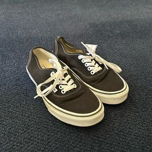 Authentic shoes